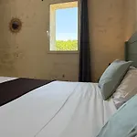 Les Du Pied Mulet Holiday home La-Gripperie-Saint-Symphorien