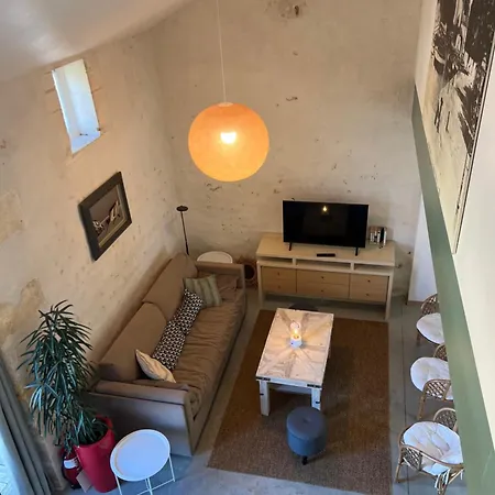 Les Du Pied Mulet * La-Gripperie-Saint-Symphorien